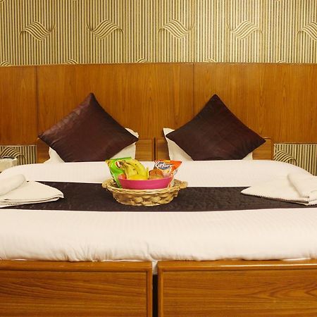 Hotel Delhi Marine Club C6 Vasant Kunj 新德里 外观 照片