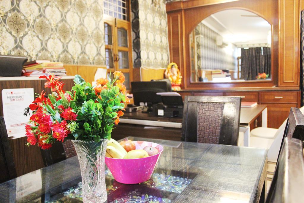 Hotel Delhi Marine Club C6 Vasant Kunj 新德里 外观 照片