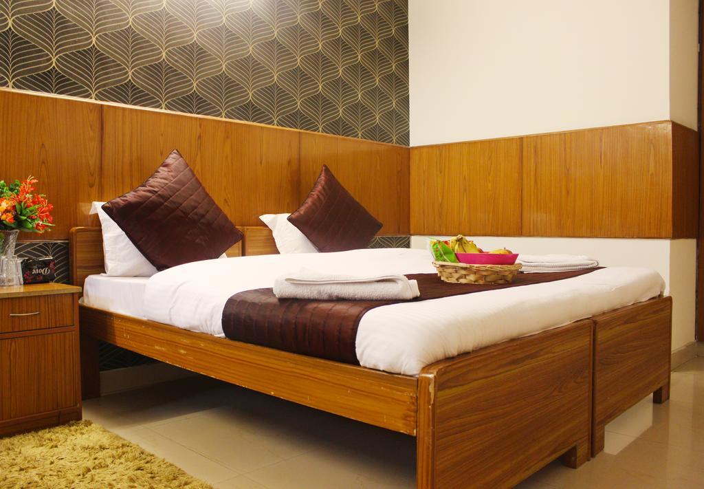 Hotel Delhi Marine Club C6 Vasant Kunj 新德里 外观 照片