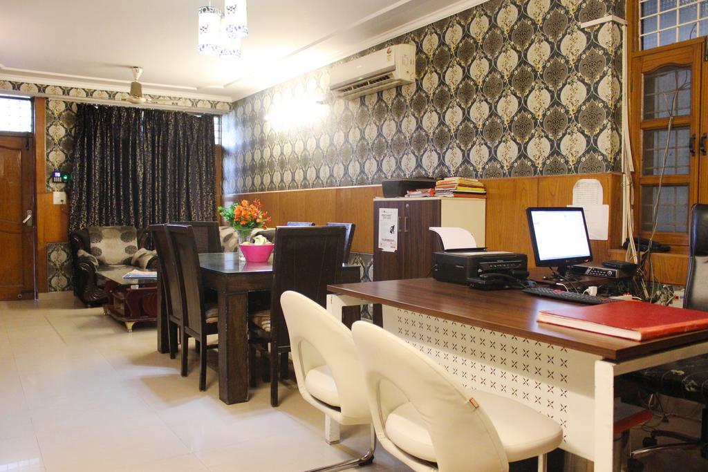 Hotel Delhi Marine Club C6 Vasant Kunj 新德里 外观 照片